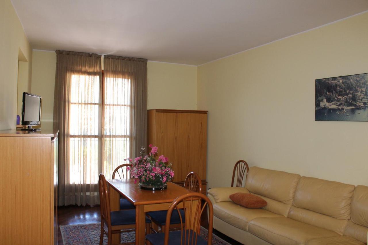 Hotel Ristorante Vapore Faggeto Lario Exteriör bild